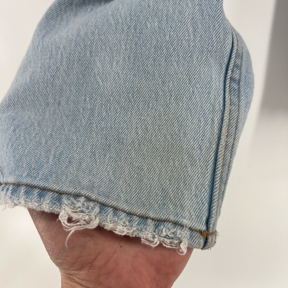 Abercrombie & Fitch The Skinny High Rise light wash distressed size 28 - Picture 13 of 13